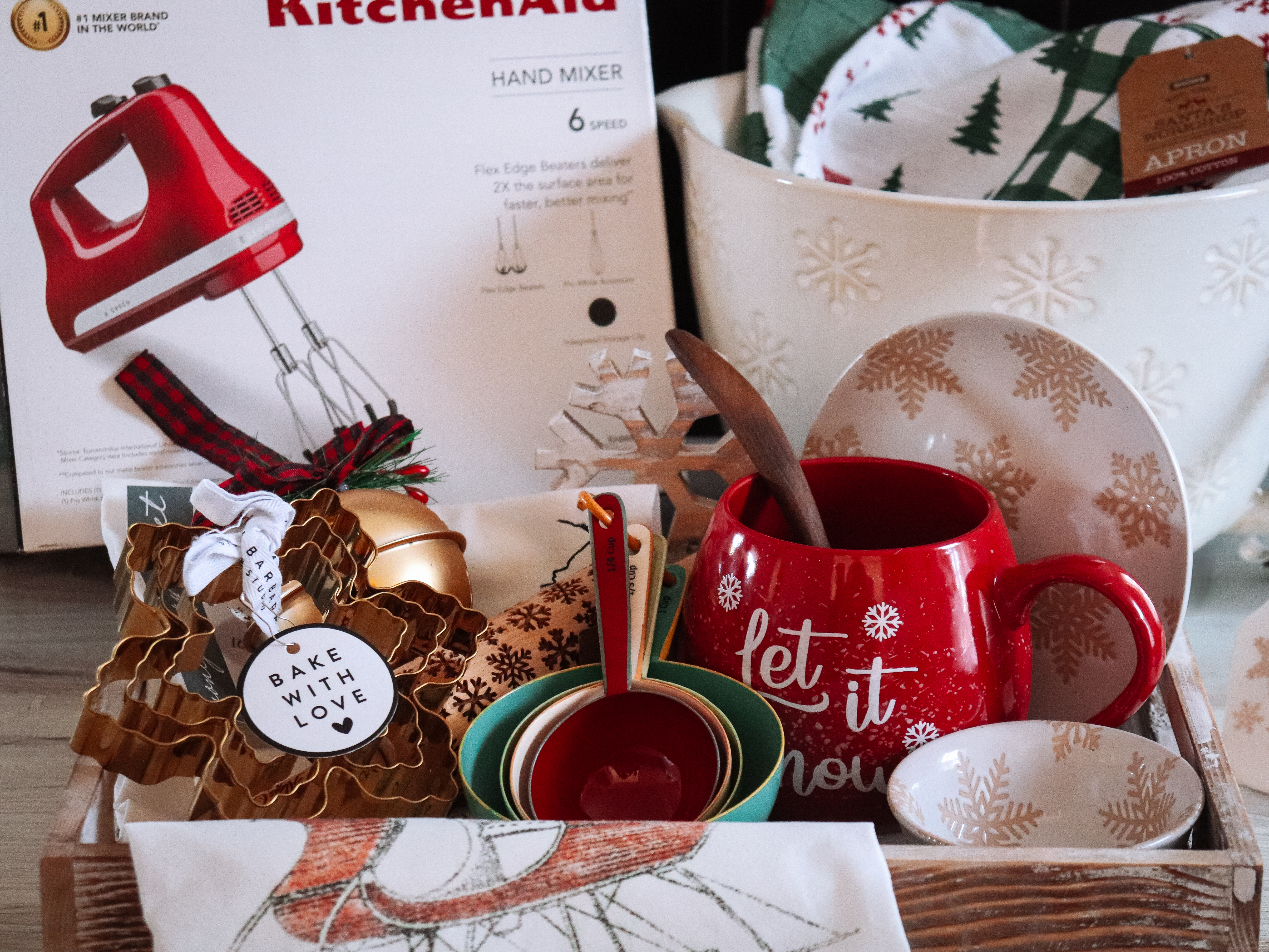 Holiday Giveaway on Instagram!